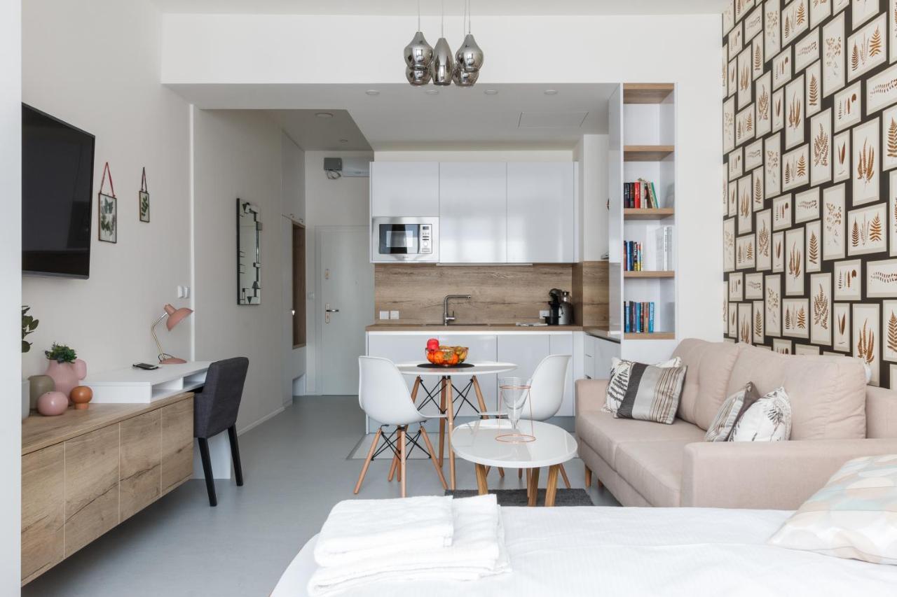 Designer Studio In New Town By Prague Days Apartment ภายนอก รูปภาพ